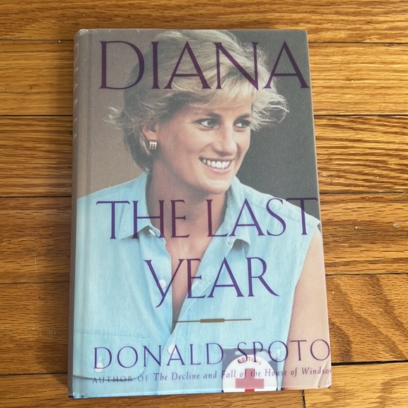 Princess Diana Books Set of 3 - Picture 4 of 4